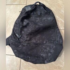 Lululemon Stylish Black Backpack athletic gym